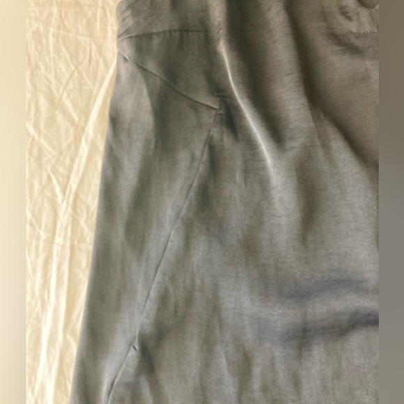 GUESS Women's Sleeveless Felicity Ball Point Women Top - Picture 11 of 14